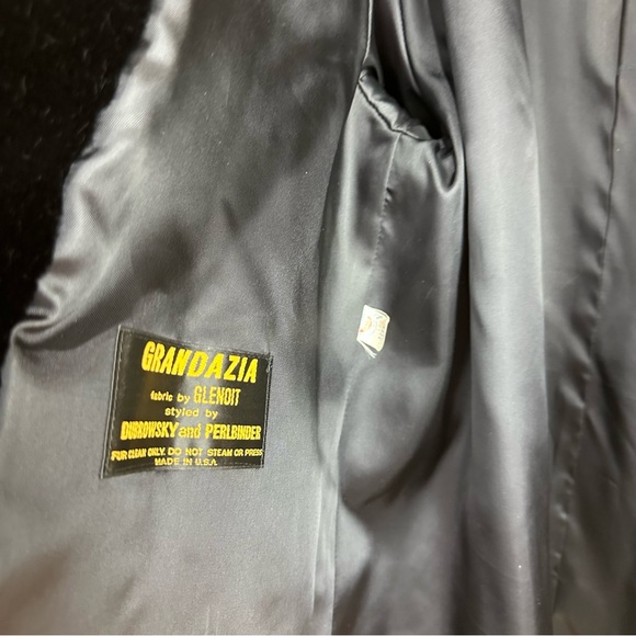 Grandazia by Glenot   Faux Coat  made in USA - Picture 4 of 16